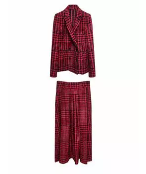 Костюм с юбками