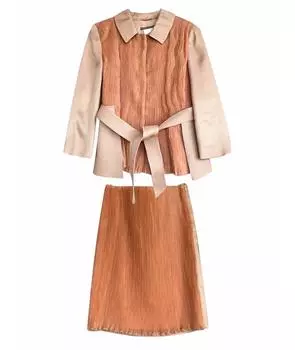 Костюм с юбками