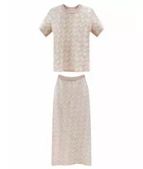 Костюм с юбками