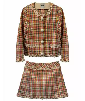 Костюм с юбками