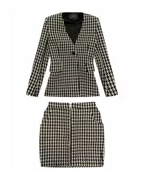 Костюм с юбками