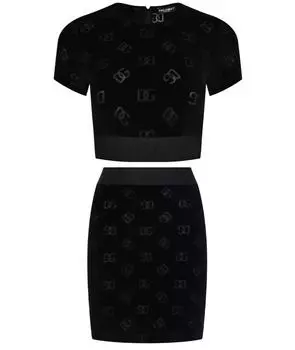 Костюм с юбками