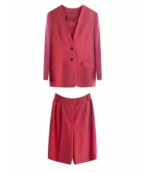 Костюм с юбками