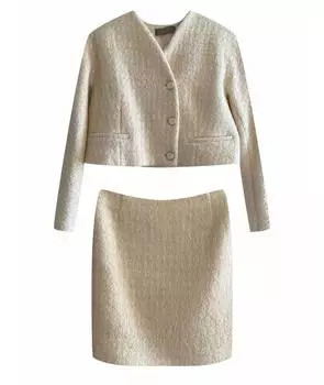 Костюм с юбками