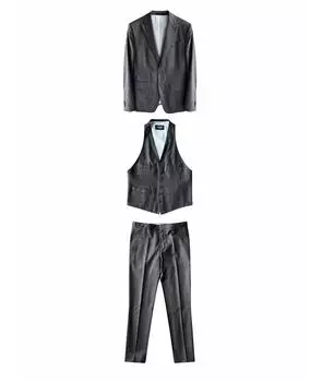 Костюм-тройка