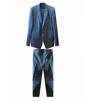 Костюм-тройка