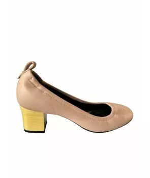 Лодочки на низком каблуке