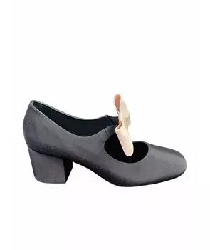 Лодочки на низком каблуке