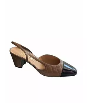 Лодочки на низком каблуке