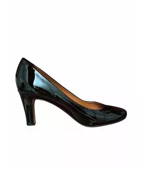 Лодочки на низком каблуке