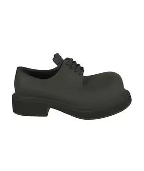Низкие ботинки