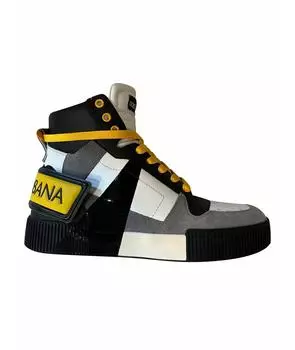 Низкие ботинки