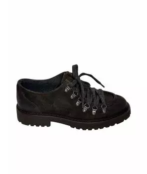 Низкие ботинки