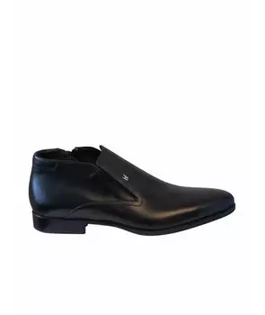 Низкие ботинки