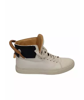 Низкие ботинки