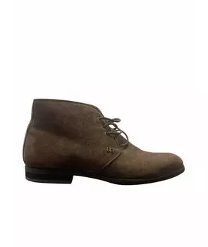 Низкие ботинки