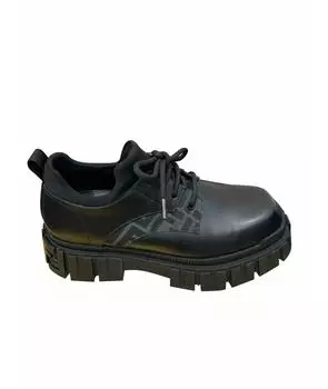 Низкие ботинки