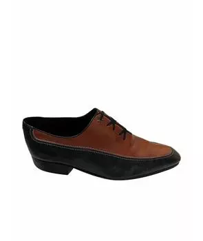 Низкие ботинки