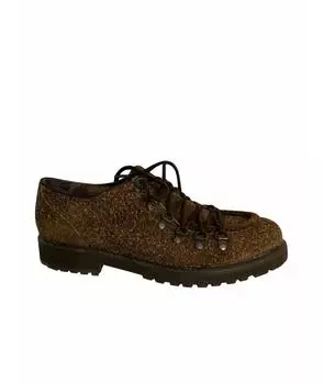 Низкие ботинки