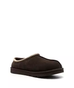 Низкие ботинки