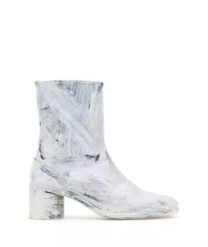 Низкие ботинки