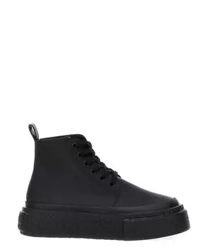 Низкие кроссовки / кеды