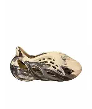 Низкие кроссовки / кеды