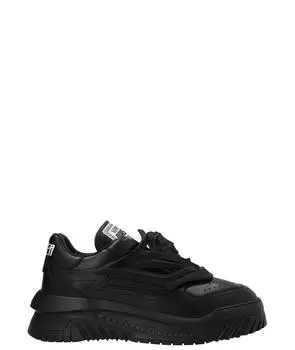 Низкие кроссовки / кеды