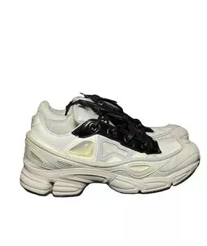 Низкие кроссовки / кеды