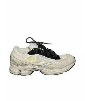 Низкие кроссовки / кеды