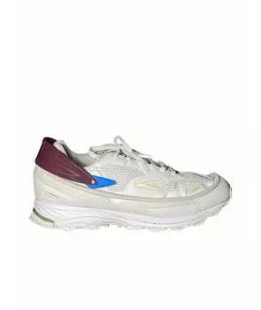 Низкие кроссовки / кеды