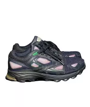 Низкие кроссовки / кеды