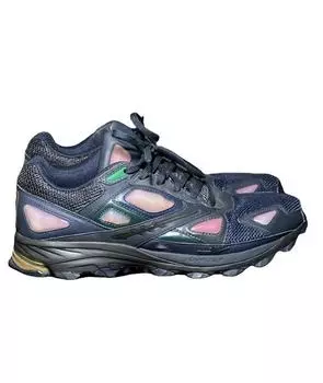 Низкие кроссовки / кеды