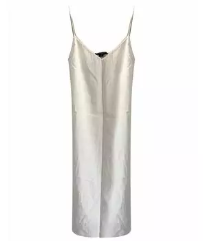 Пижамы и сорочки