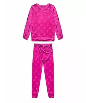 Пижамы и сорочки