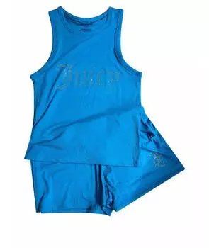 Пижамы и сорочки