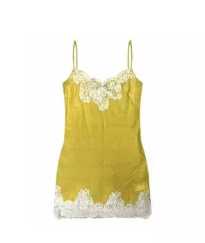 Пижамы и сорочки