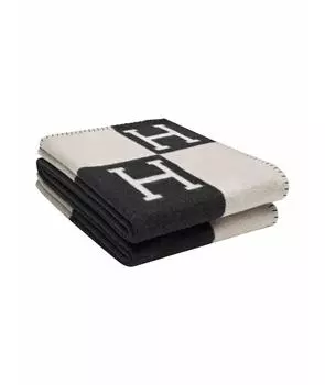 Покрывало и плед