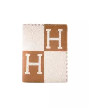 Покрывало и плед