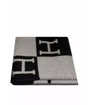 Покрывало и плед