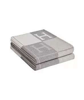 Покрывало и плед