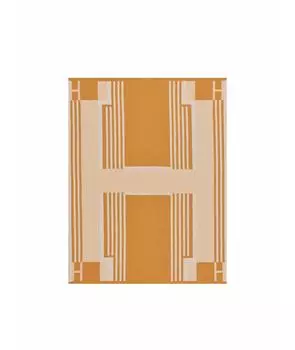 Покрывало и плед