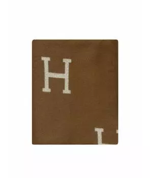 Покрывало и плед