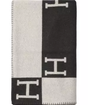 Покрывало и плед