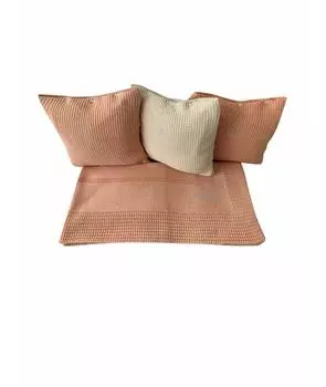 Покрывало и плед