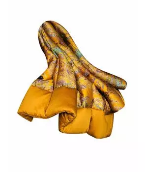 Покрывало и плед