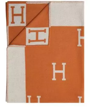 Покрывало и плед