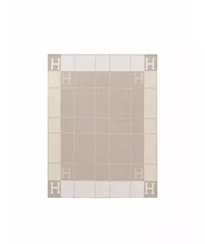 Покрывало и плед