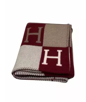 Покрывало и плед