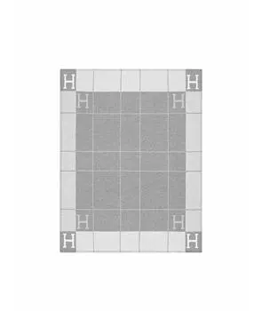 Покрывало и плед